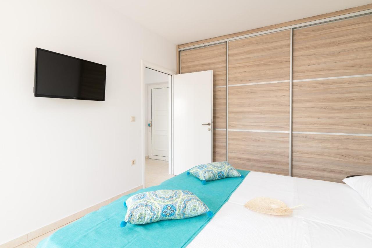 Apartament Lungo Mare Jenadi Zewnętrze zdjęcie