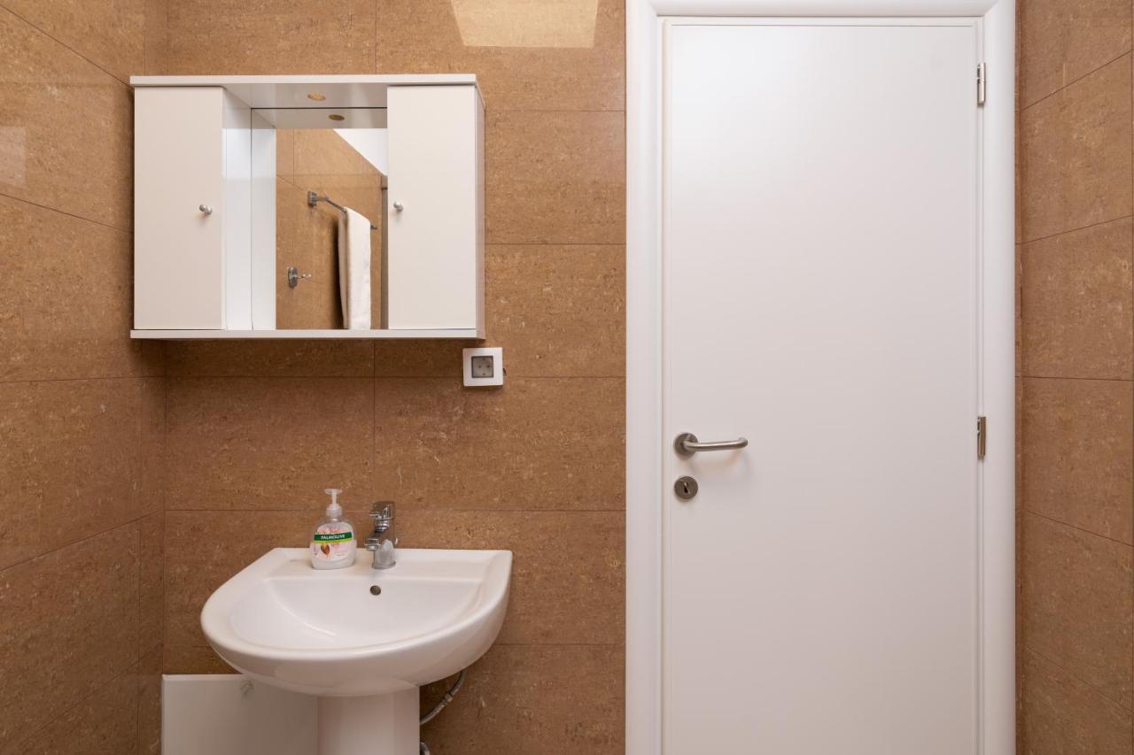 Apartament Lungo Mare Jenadi Zewnętrze zdjęcie