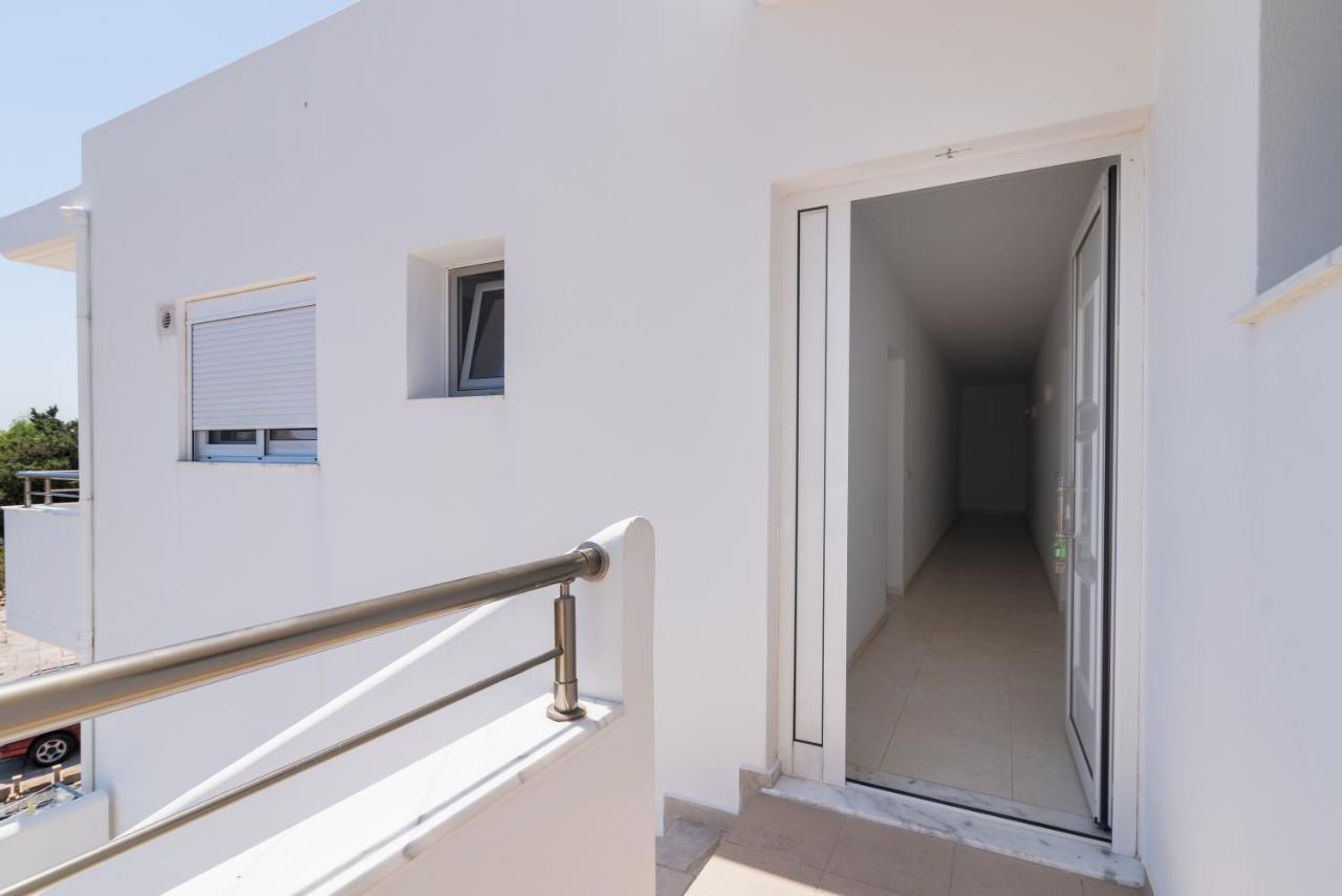 Apartament Lungo Mare Jenadi Zewnętrze zdjęcie