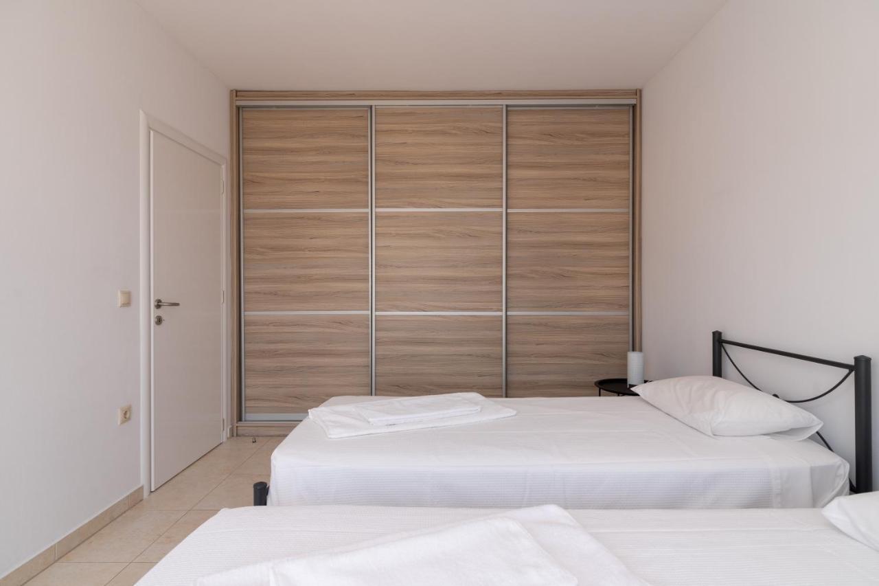Apartament Lungo Mare Jenadi Zewnętrze zdjęcie